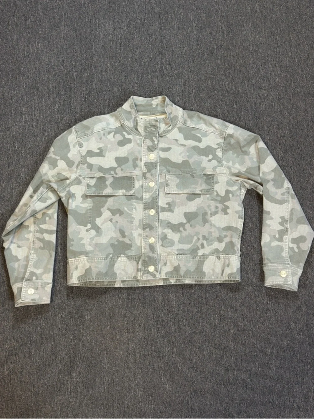 Dear John Light Gray Camouflage Utility Jacket Women’s Size Small NEW - Picture 11 of 14